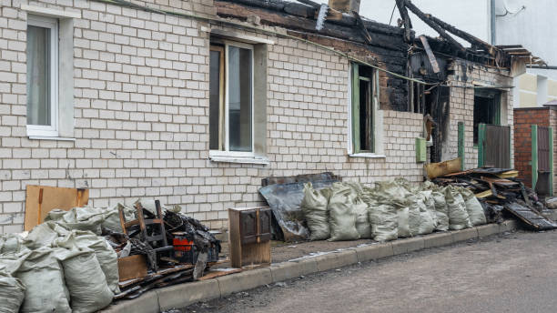 24/7 Emergency Fire Damage Removal experts in Kingsburg, CA